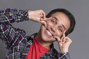 امیر کربلاییزاده: میخواستم خودم را شبیه گلزار کنم/ تئاتر سلبریتیمحور، خبرنگار نمیخواهد